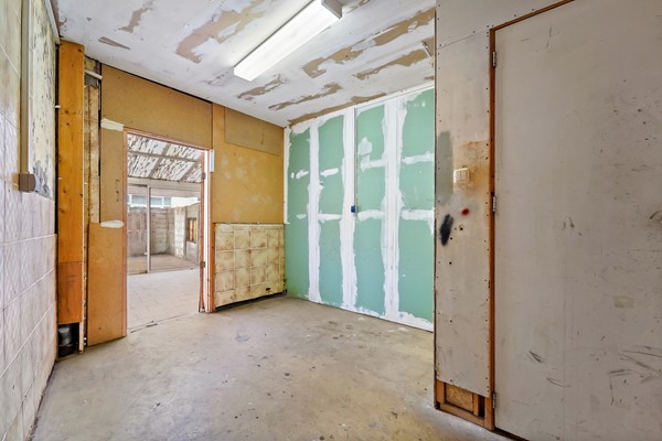Medium property photo - Van Musschenbroekstraat 53, 2522 AJ Den Haag